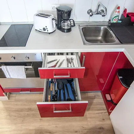 아파트 Abc - & + Balcony 6m2 *