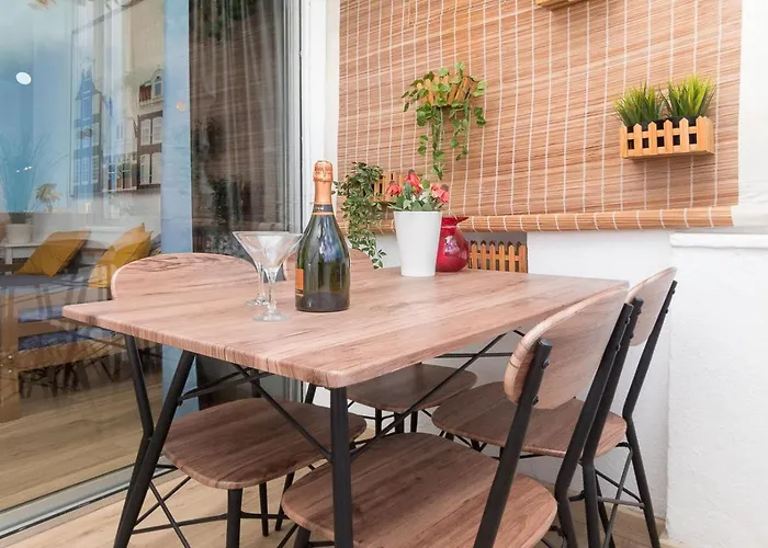 Abc - & + Balcony 6m2 Апартаменти *