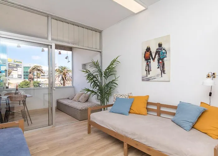 Апартаменти Abc - & + Balcony 6m2