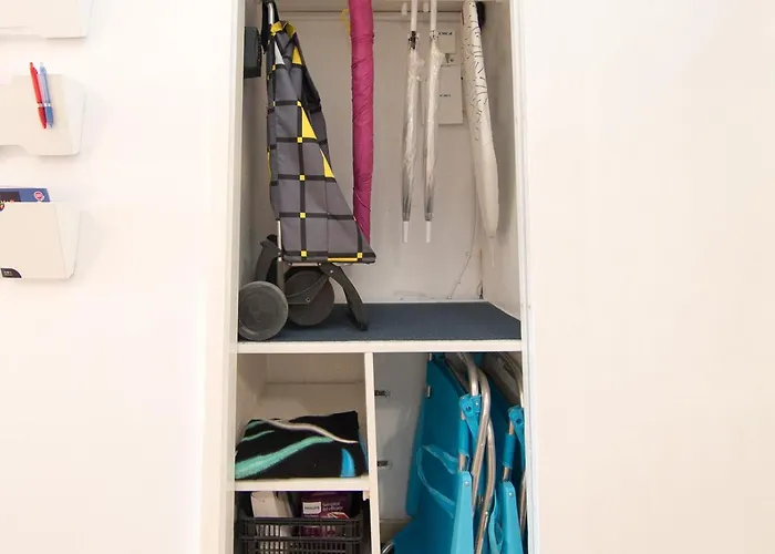 Abc - & + Balcony 6m2 아파트